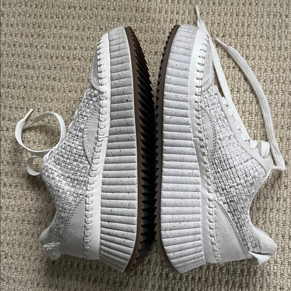 Universal Thread White Woven Platform Sneakers - image 4